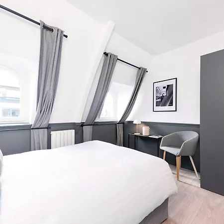 Livinparis - Luxury Ac 2 & 3 Bedrooms Le Louvre Paris