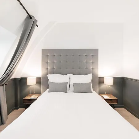 Livinparis - Luxury Ac 2 & 3 Bedrooms Le Louvre *
